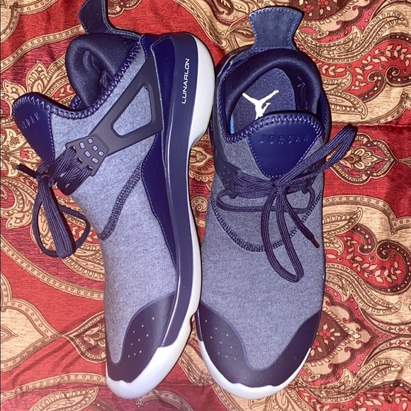 Jordan luralons worn once! - Picture 3 of 4